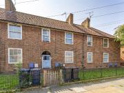 2 bedroom maisonette for sale