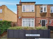 2 bedroom maisonette for sale