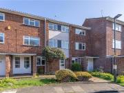 2 bedroom maisonette for sale