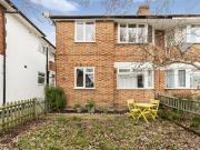 2 bedroom maisonette for sale