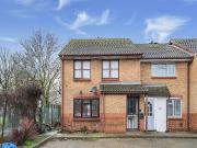 2 bedroom maisonette for sale