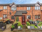 2 bedroom maisonette for sale