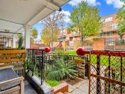 2 bedroom maisonette for sale