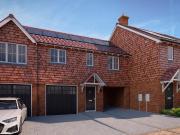 2 bedroom maisonette for sale