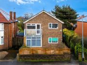 2 bedroom maisonette for sale