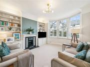 2 bedroom maisonette for sale