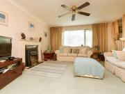 2 bedroom maisonette for sale