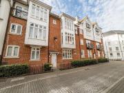 2 bedroom maisonette for sale