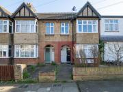 2 bedroom maisonette for sale