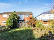 2 bedroom maisonette for sale