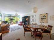 2 bedroom maisonette for sale