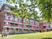 2 bedroom maisonette for sale