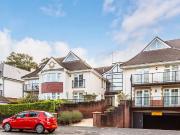 2 bedroom maisonette for sale