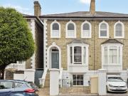 2 bedroom maisonette for sale