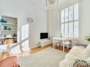 2 bedroom maisonette for sale