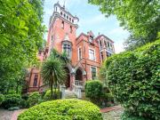 2 bedroom maisonette for sale