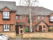 2 bedroom maisonette for sale