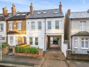 2 bedroom maisonette for sale