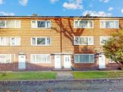 2 bedroom maisonette for sale