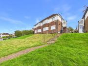 2 bedroom maisonette for sale