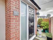 2 bedroom maisonette for sale
