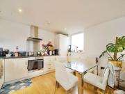 2 bedroom maisonette for sale