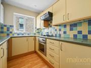 2 bedroom maisonette for sale
