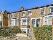 2 bedroom maisonette for sale