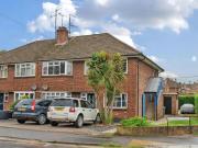 2 Bedroom Maisonette For Sale In Alton, Hampshire