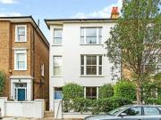 2 Bedroom Maisonette For Sale In Barnes, London