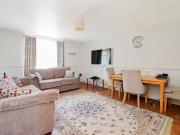 2 Bedroom Maisonette For Sale In Blackbridge Lane,...