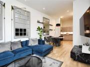 2 bedroom maisonette for sale in Burgess Springs,...