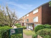 2 Bedroom Maisonette For Sale In Edge Hill, Wimbledon