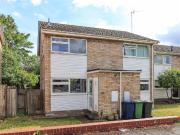 2 bedroom maisonette for sale in Enniskillen Road,...