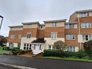 2 Bedroom Maisonette For Sale In Hyde