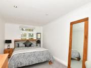 2 Bedroom Maisonette For Sale In Kingswood, Tadworth