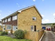 2 Bedroom Maisonette For Sale In Newport, Isle Of Wight