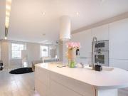 2 Bedroom Maisonette For Sale In Notting Hill