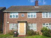 2 Bedroom Maisonette For Sale In Oakwood