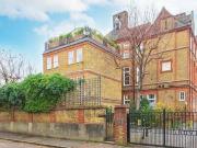 2 bedroom maisonette for sale in Priory Grove Stockwell SW8 2 bedroom maisonette for sale in Priory Grove Stockwell SW8