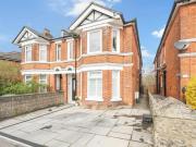 2 Bedroom Maisonette For Sale In Southampton, Hampshire