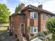 2 bedroom maisonette for sale in Woodstock Road North,...