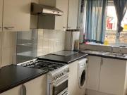 2 bedroom Maisonette near Seven Kings
