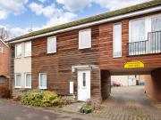 2 bedroom maisonette to rent