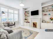 2 bedroom maisonette to rent