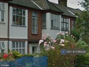 2 bedroom maisonette to rent