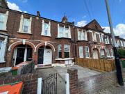 2 bedroom maisonette to rent