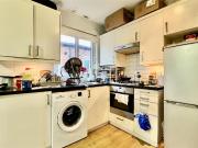 2 bedroom maisonette to rent