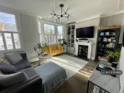 2 bedroom maisonette to rent