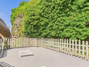 2 bedroom maisonette to rent